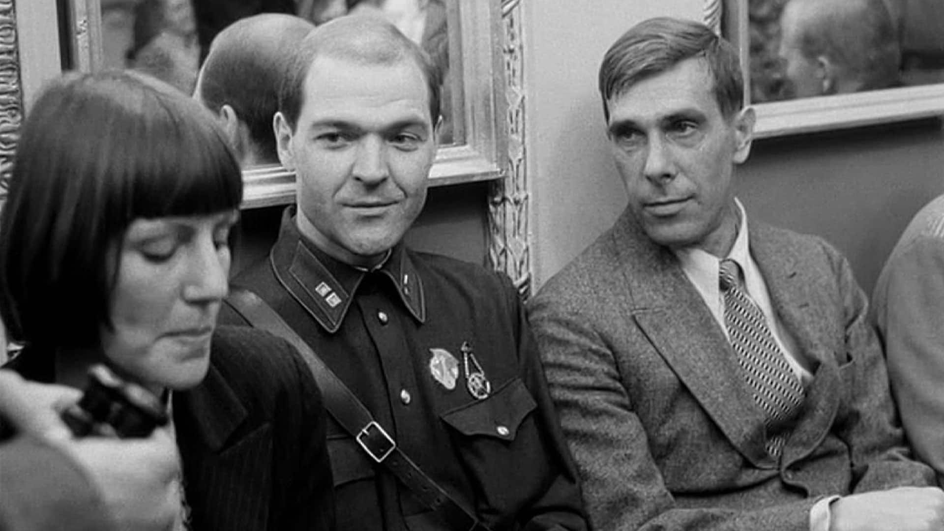 Культовое российское кино 90-х: от ностальгии до переоценки - 1